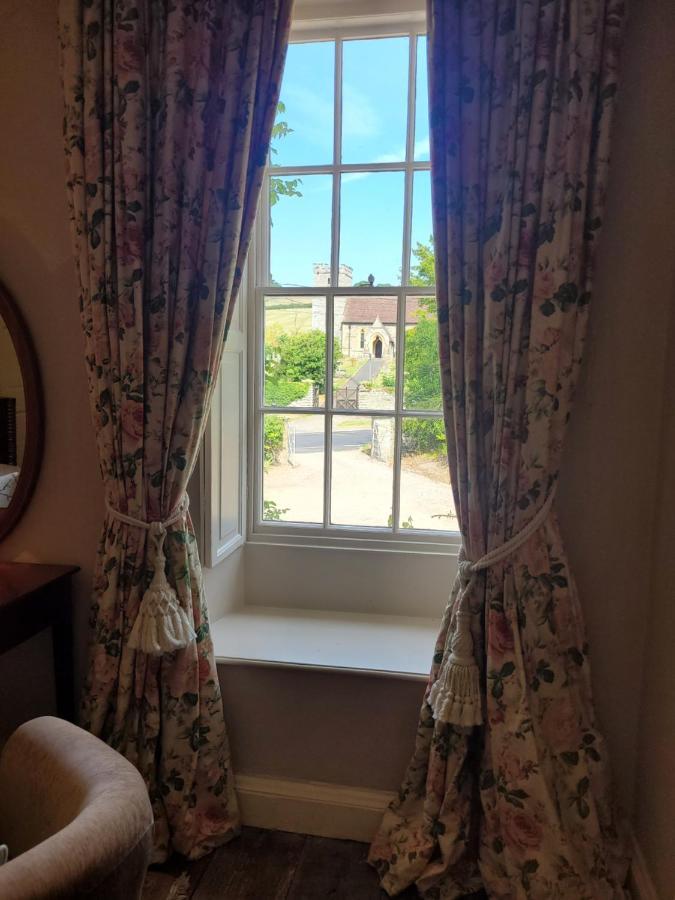 The Old Vicarage Bed and Breakfast Kington  Εξωτερικό φωτογραφία